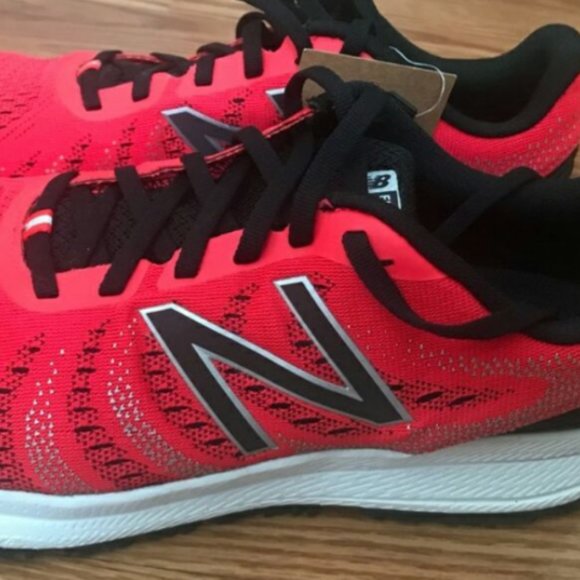 NEW BALANCE RUNNING SHOES - Picture 6 of 6